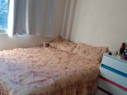 Foto Apartamento com 2 Dormitórios