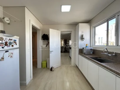 Foto Apartamento com 3 Suítes