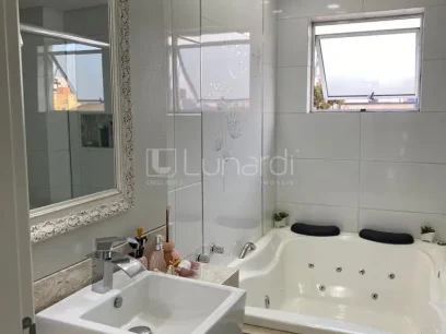 Foto Apartamento com 3 Suítes