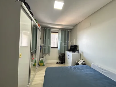 Foto Apartamento com 3 Dormitórios