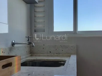 Foto Apartamento com 2 Dormitórios