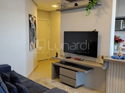 Foto Apartamento com 2 Dormitórios