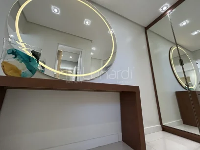 Foto Apartamento com 2 Suítes