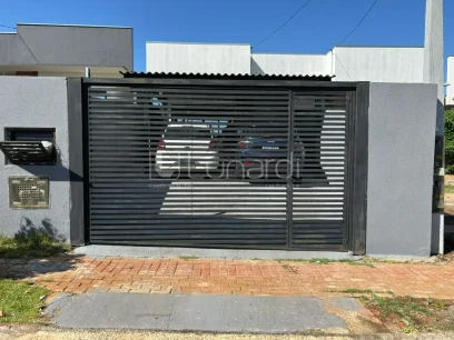 Foto Casa com 2 Dormitórios
