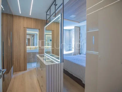 Foto Apartamento com 3 Dormitórios