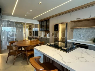 Foto Apartamento com 3 Dormitórios