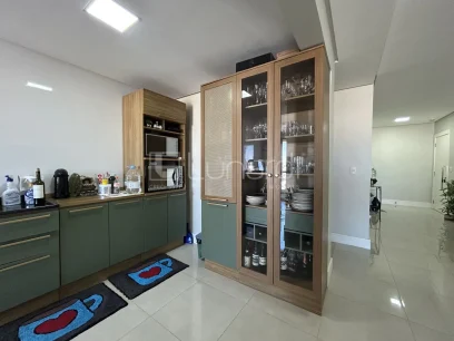 Foto Apartamento com 3 Dormitórios