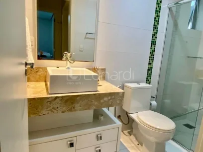Foto Apartamento com 2 Dormitórios