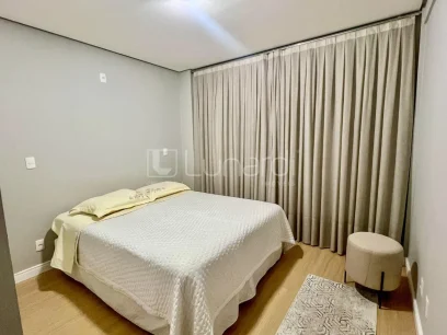 Foto Apartamento com 2 Dormitórios