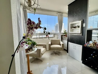 Foto Apartamento com 2 Dormitórios