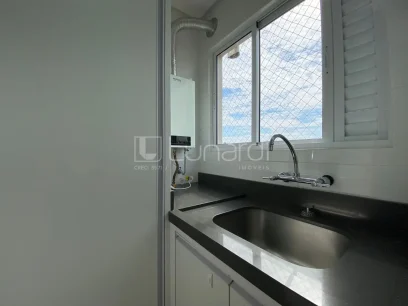 Foto Apartamento com 3 Dormitórios