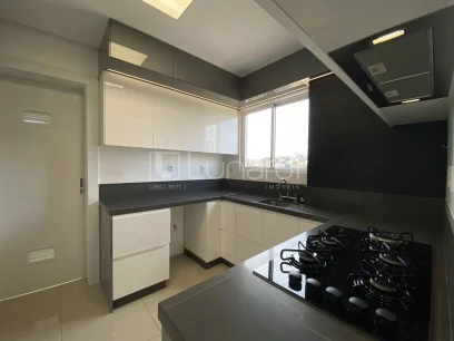 Foto Apartamento com 3 Dormitórios