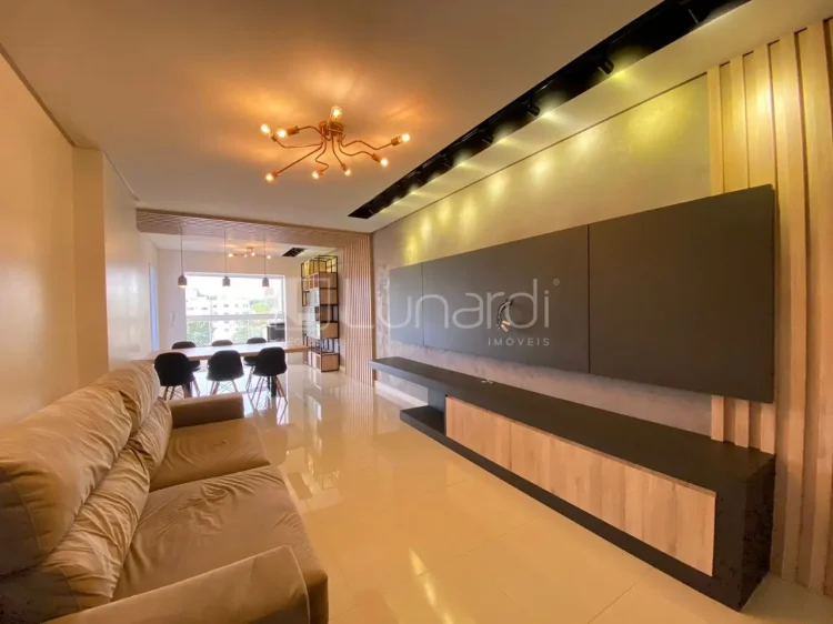 Apartamento com 3 Dormitórios