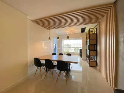 Foto Apartamento com 3 Dormitórios