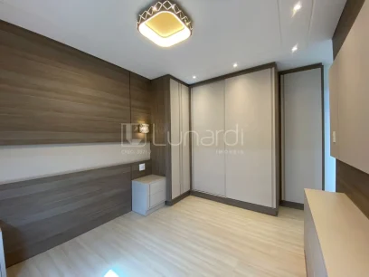 Foto Apartamento com 3 Dormitórios