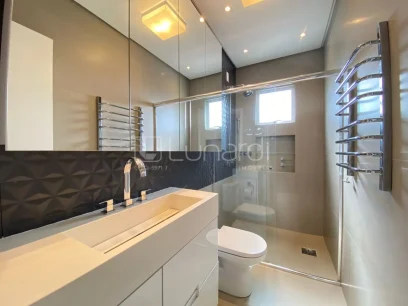 Foto Apartamento com 3 Dormitórios