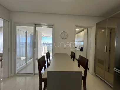 Foto Apartamento com 2 Suítes