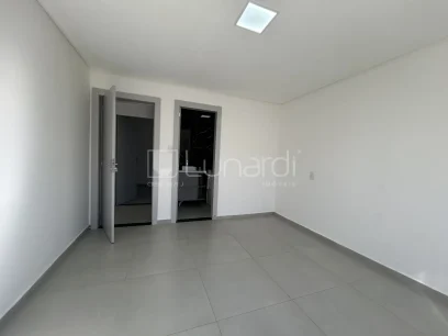 Foto Casa com 4 Dormitórios
