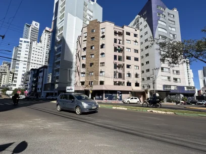 Apartamento com 2 Dormitórios