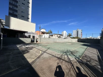 Foto Apartamento com 3 Dormitórios