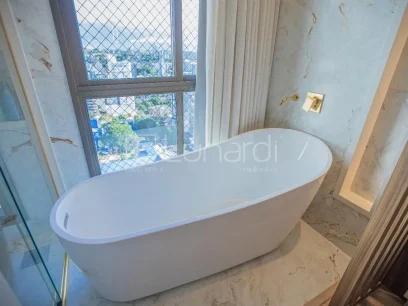 Foto Apartamento com 3 Dormitórios