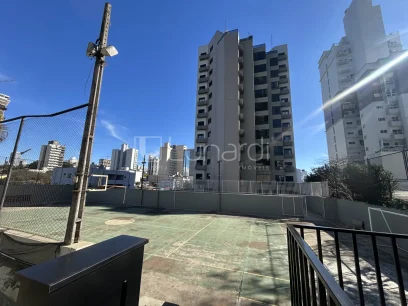 Foto Apartamento com 3 Dormitórios