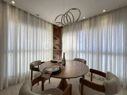 Foto Apartamento com 2 Suítes