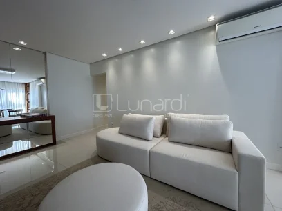 Foto Apartamento com 2 Suítes