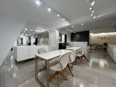 Sala Comercial