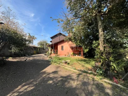Foto Casa com 2 Dormitórios
