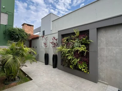 Foto Casa com 3 Dormitórios