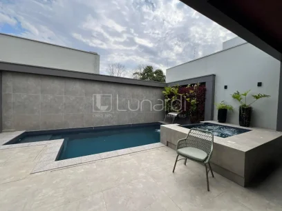 Foto Casa com 3 Dormitórios