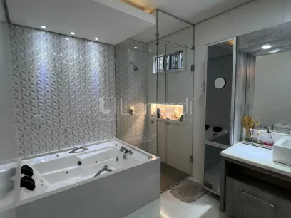 Foto Casa com 3 Dormitórios