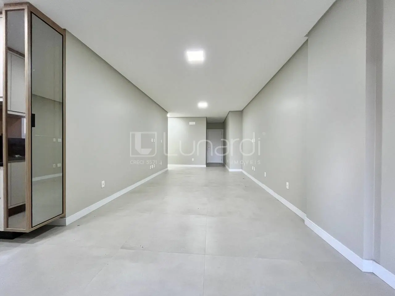 Foto Apartamento com 3 Dormitórios