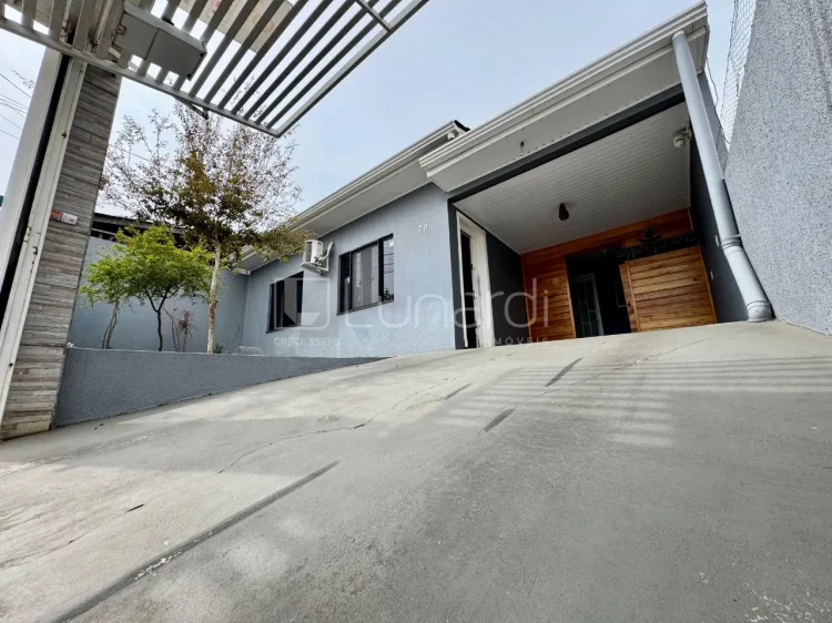 Casa com 2 Dormitórios