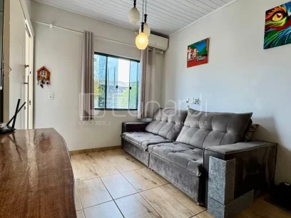 Foto Casa com 2 Dormitórios
