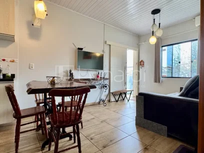 Foto Casa com 2 Dormitórios
