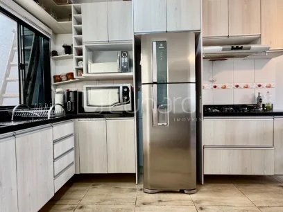 Foto Casa com 2 Dormitórios