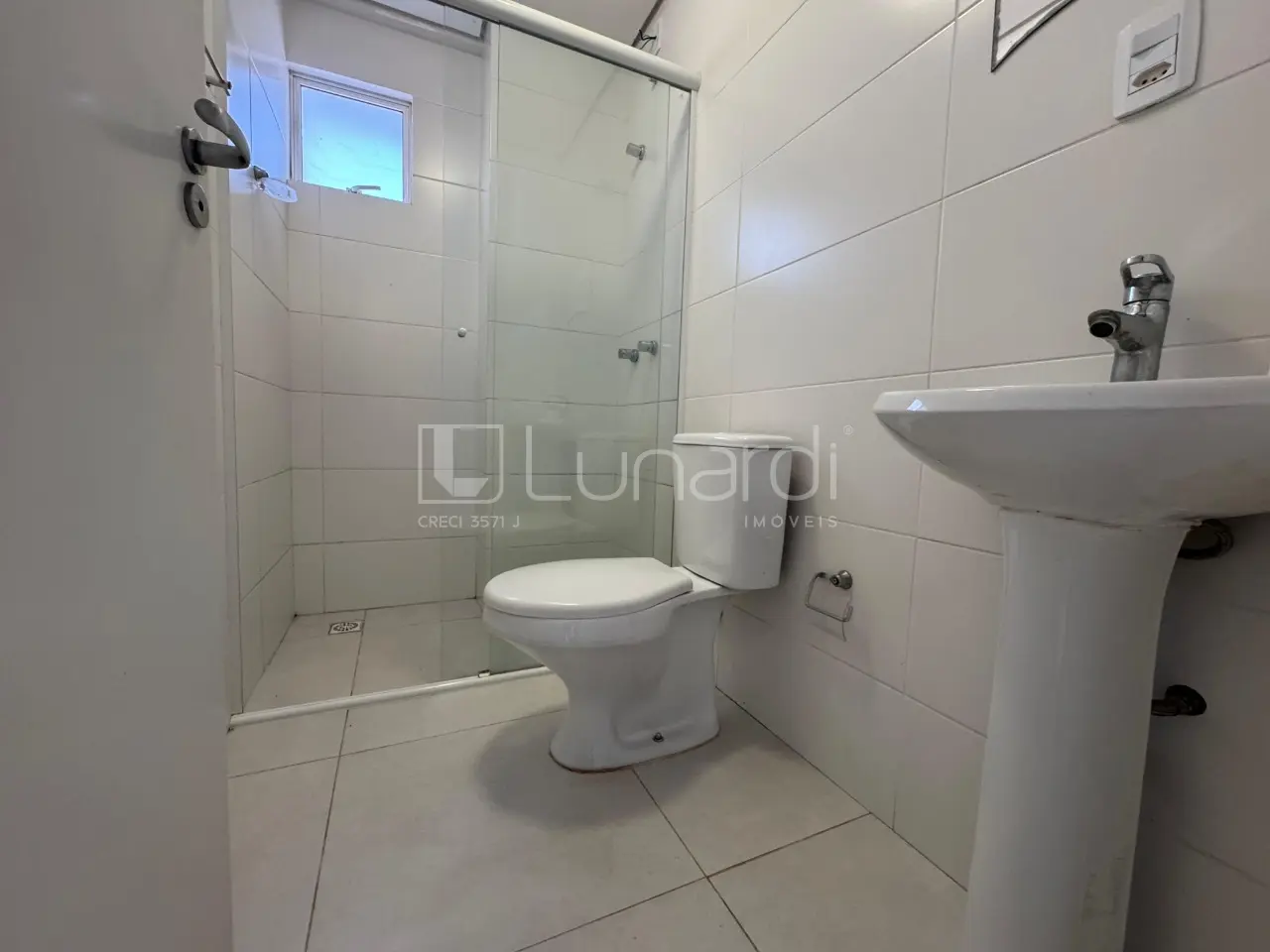 Foto Apartamento com 3 Dormitórios