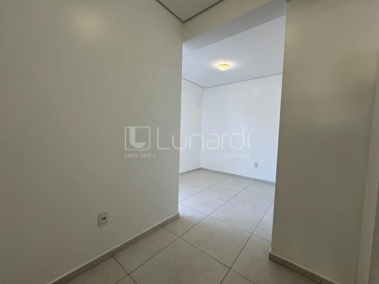 Foto Apartamento com 3 Dormitórios