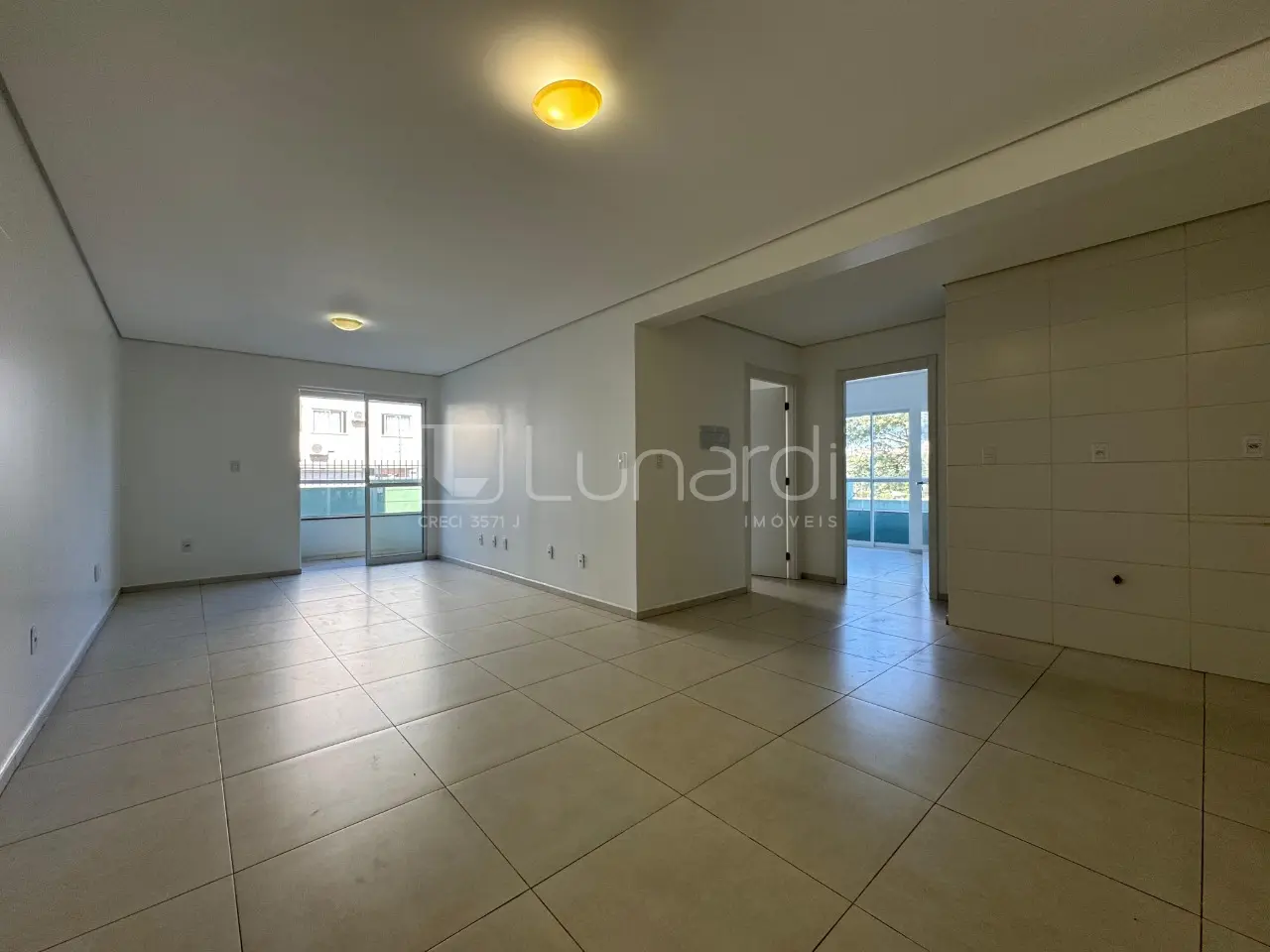 Foto Apartamento com 3 Dormitórios