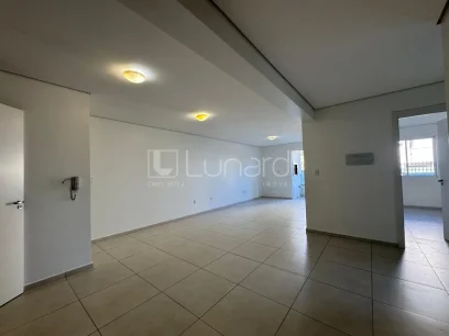 Foto Apartamento com 3 Dormitórios