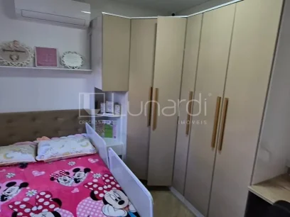 Foto Casa com 3 Dormitórios