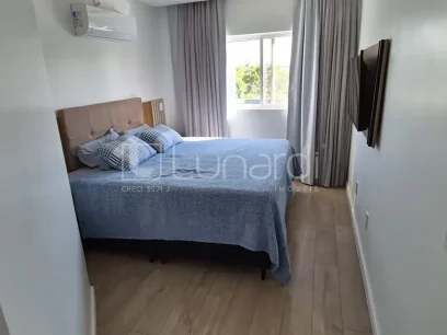 Foto Casa com 3 Dormitórios