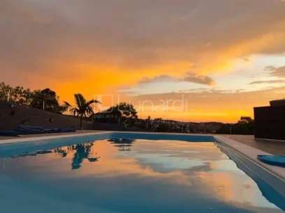 Foto Casa com 3 Dormitórios