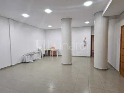 Foto Apartamento com 2 Dormitórios