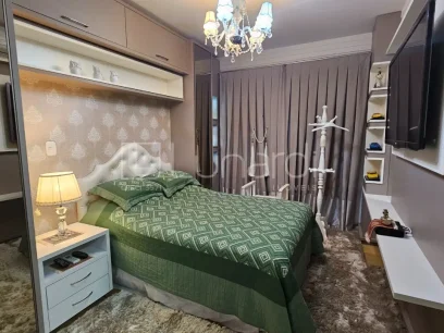 Foto Apartamento com 2 Dormitórios