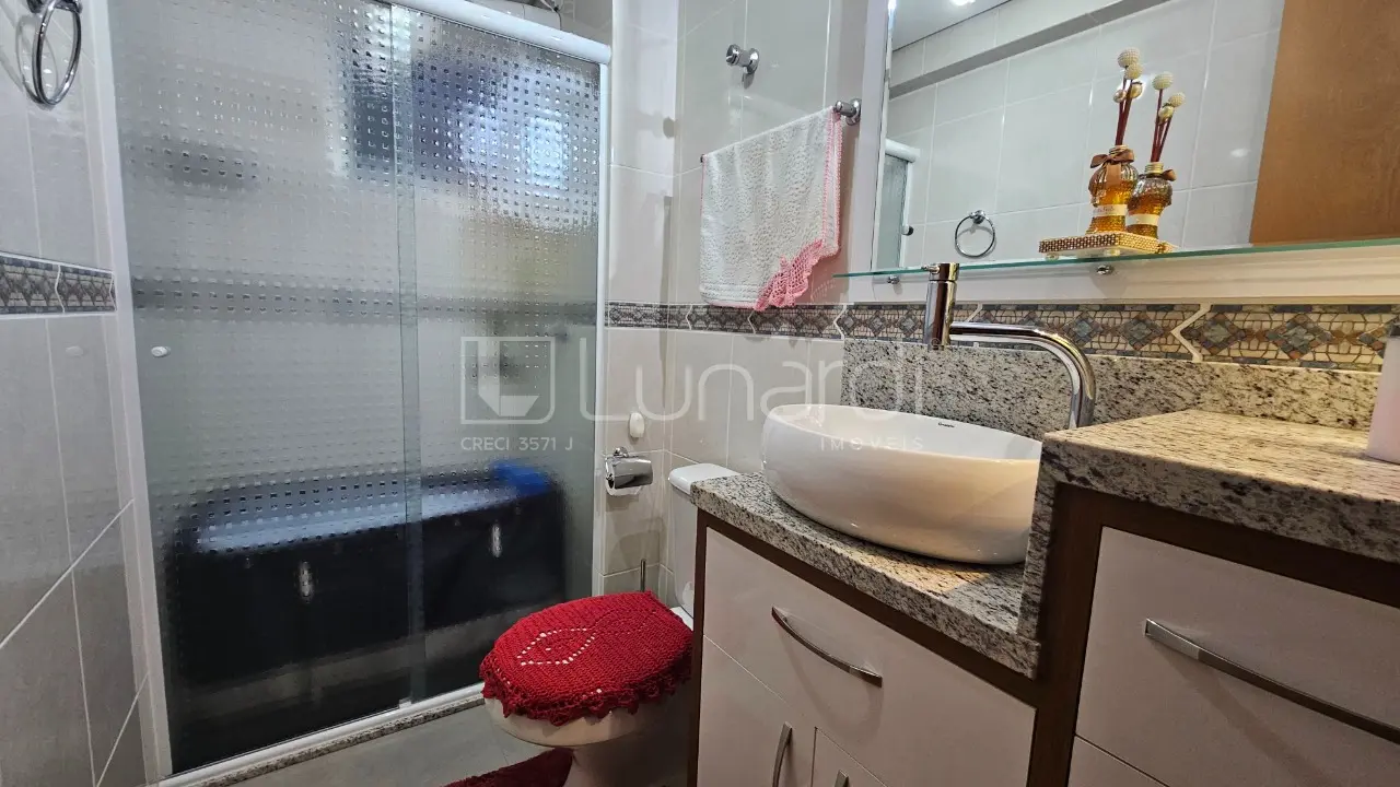 Foto Apartamento com 2 Dormitórios