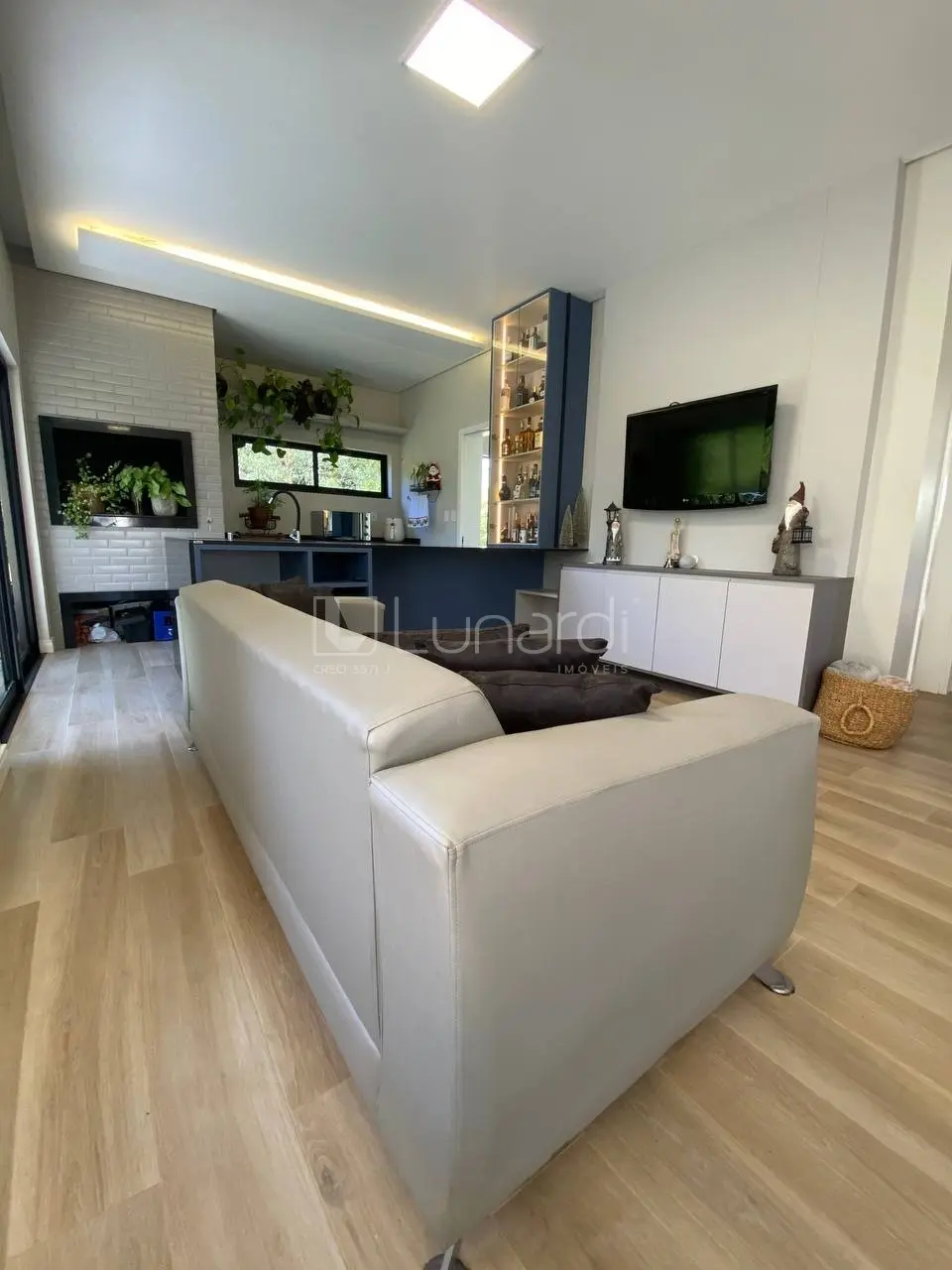 Foto Casa com 4 Dormitórios