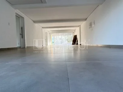 Foto Casa com 4 Dormitórios